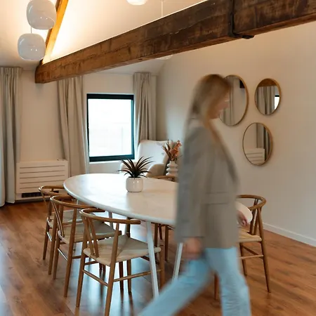 Spacious, Newly Renovated Loft - 107m2 Apartment Sint-Niklaas