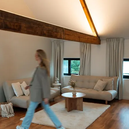 Spacious, Newly Renovated Loft - 107m2 Apartment