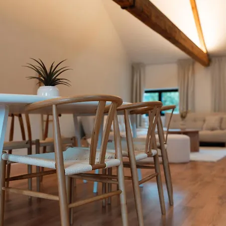 Spacious, Newly Renovated Loft - 107m2 * Sint-Niklaas